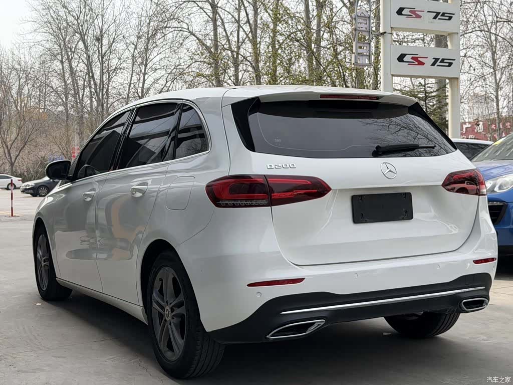 Mercedes-Benz B-Class, 2019 9