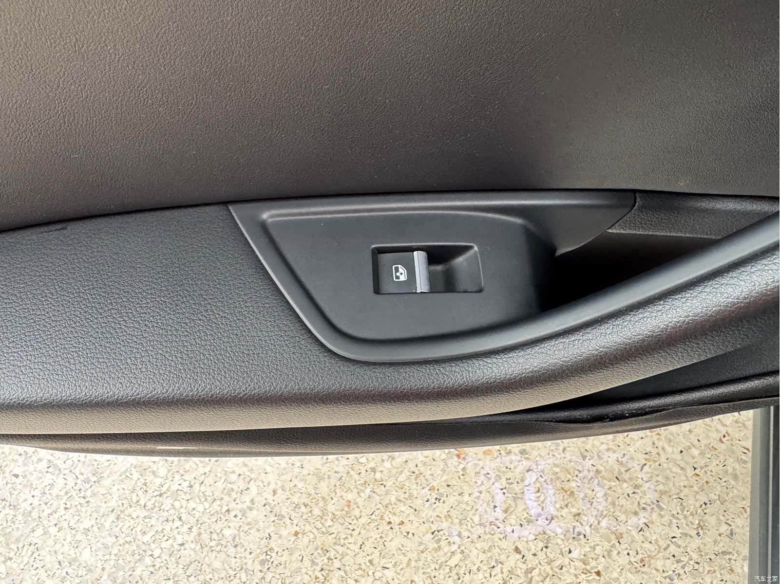 Audi A4L, 2020 32