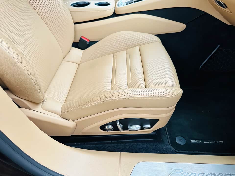 Porsche Panamera Porsche Panamera