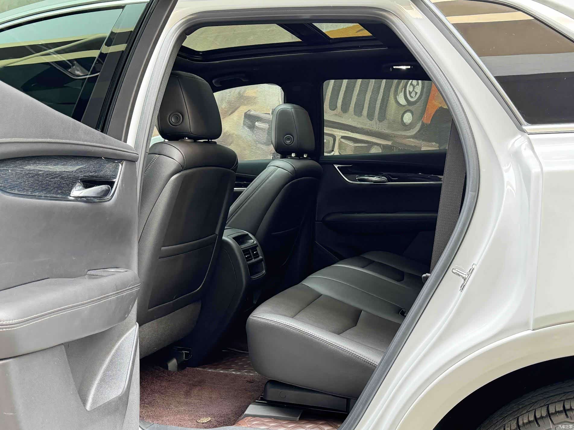 Cadillac XT5, 2022 11