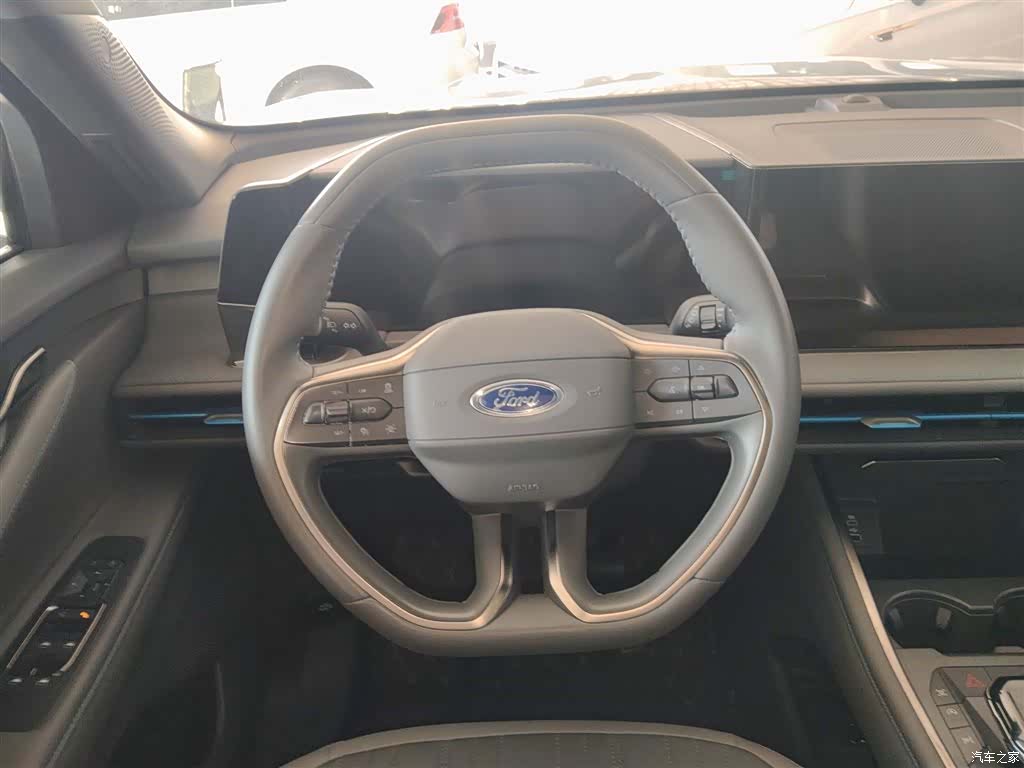 Ford Edge L, 2024 3
