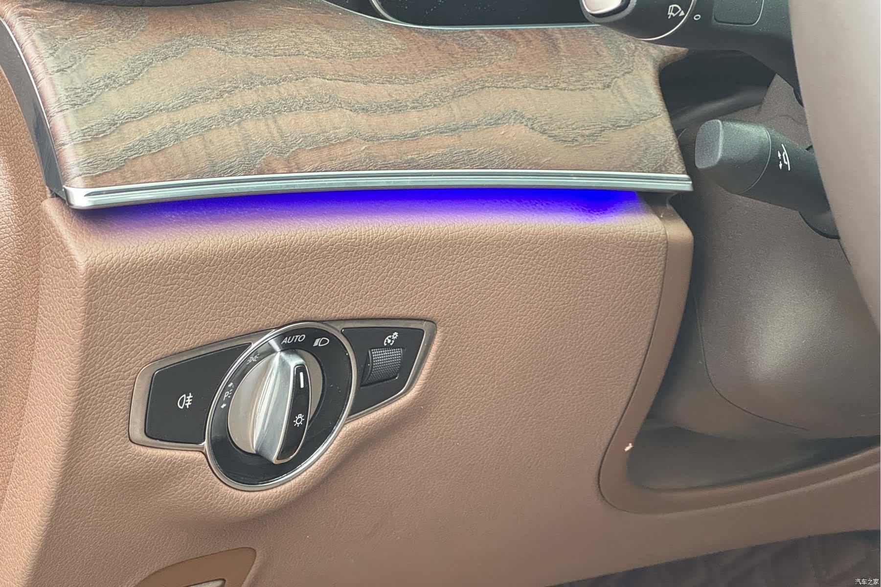 Mercedes-Benz E-Class, 2019 13