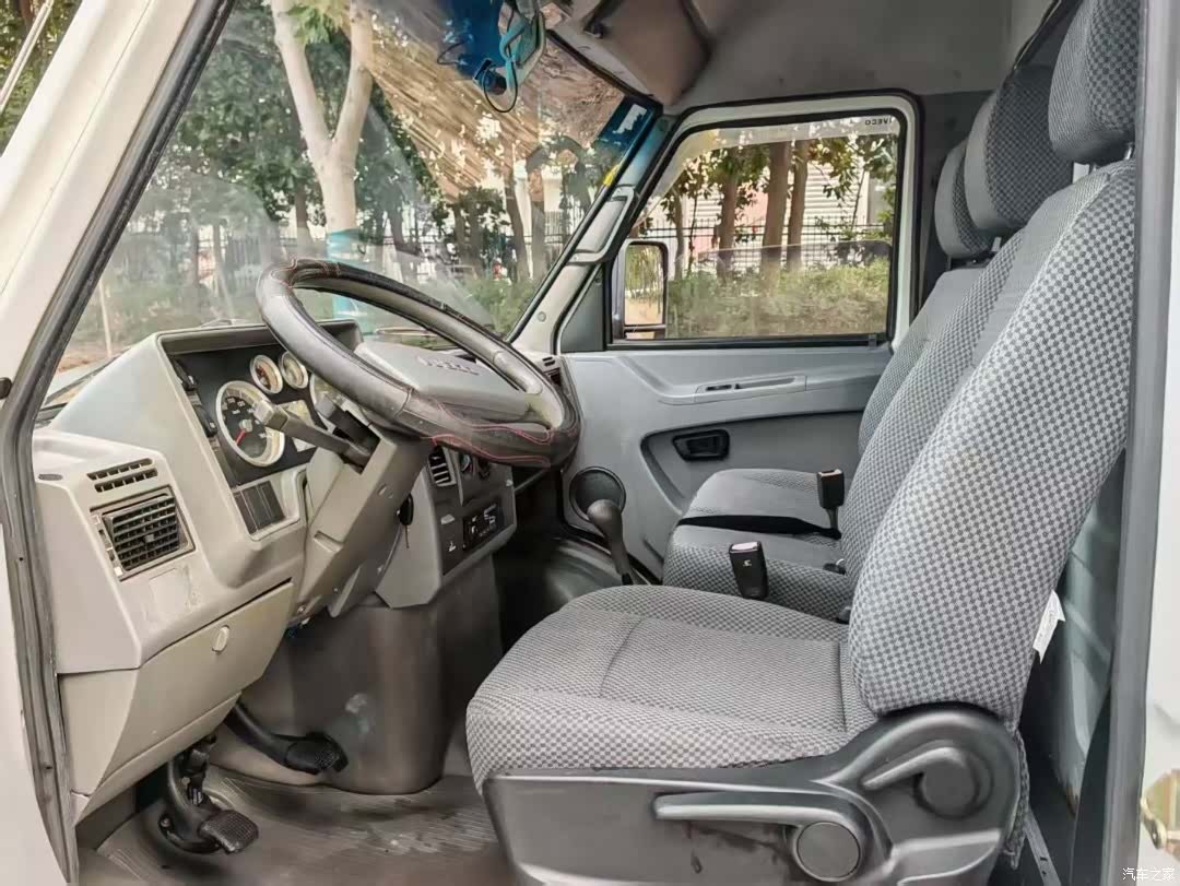 Iveco A35, 2016 8