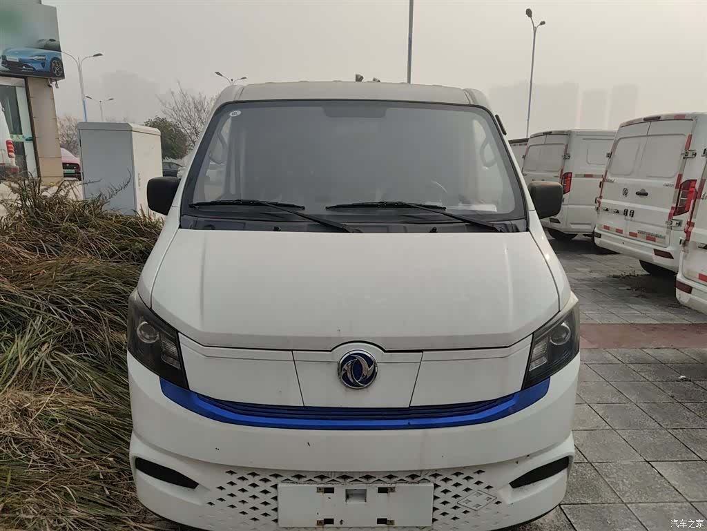 DongFeng EM27, 2025 3