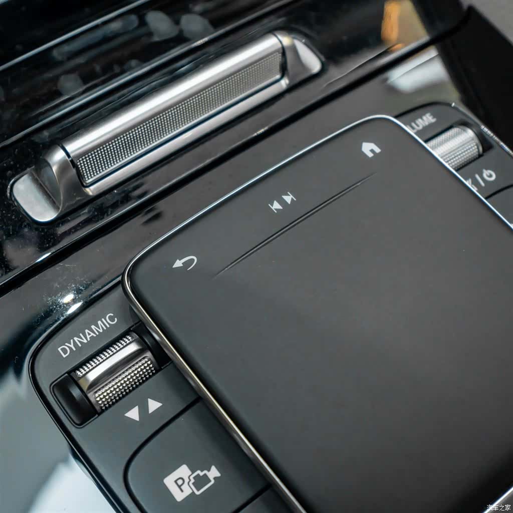 Mercedes-Benz GLE, 2023 18