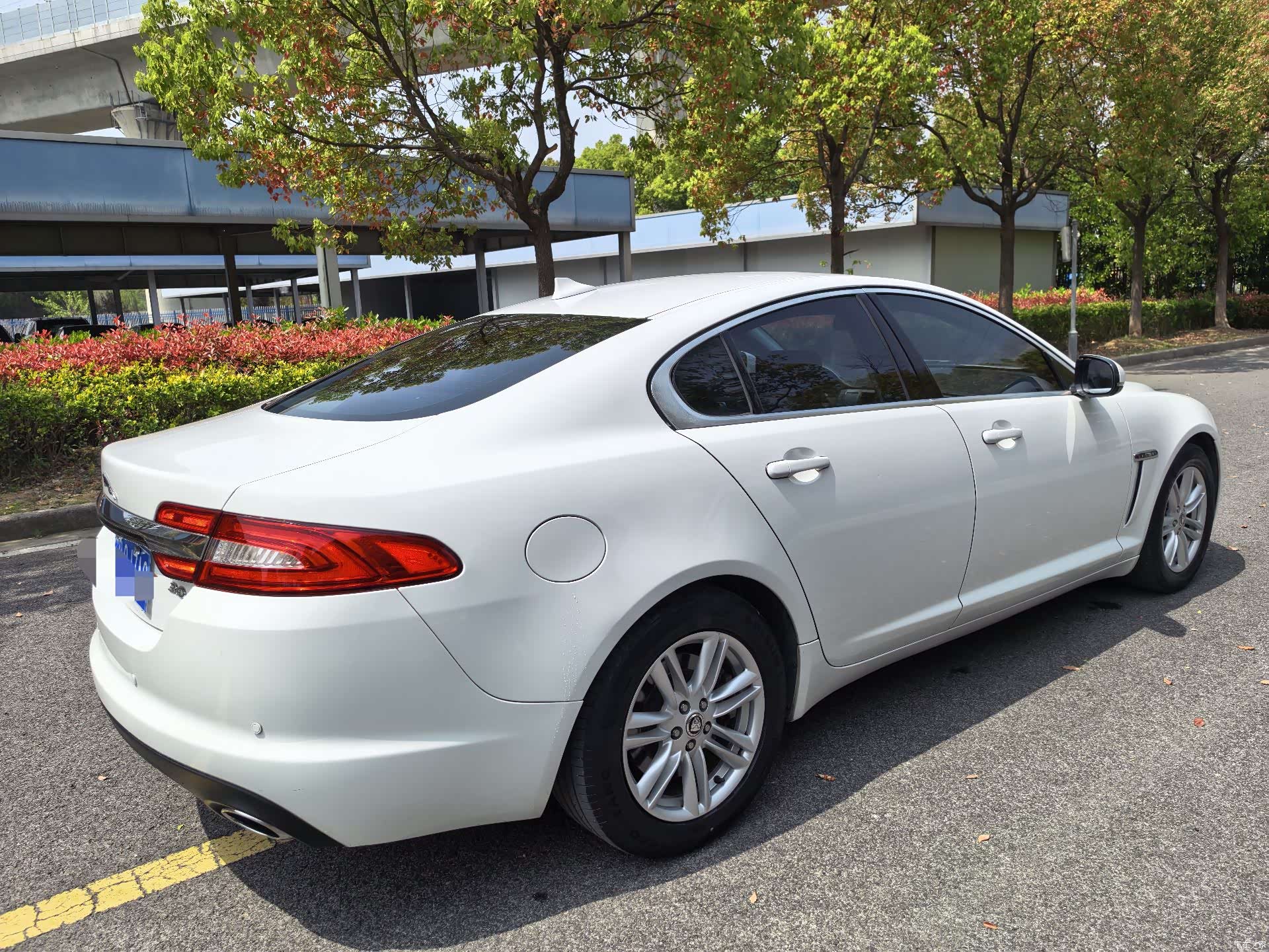 Jaguar XF, 2013 7