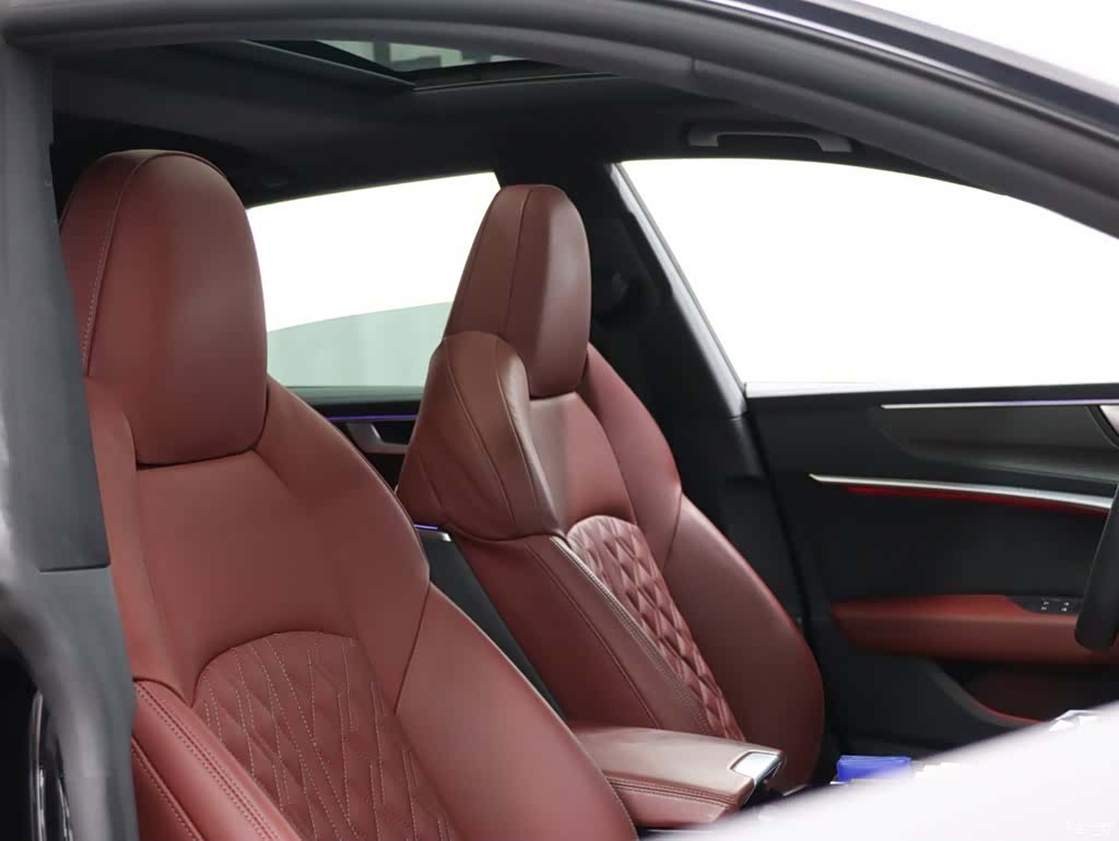 Audi A7L, 2023 19