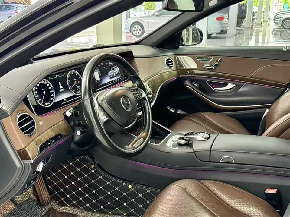 Mercedes-Benz S-class Mercedes-Benz S-class