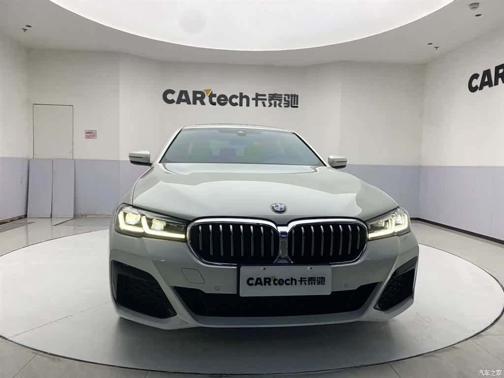 BMW 5 Series, 2022 3