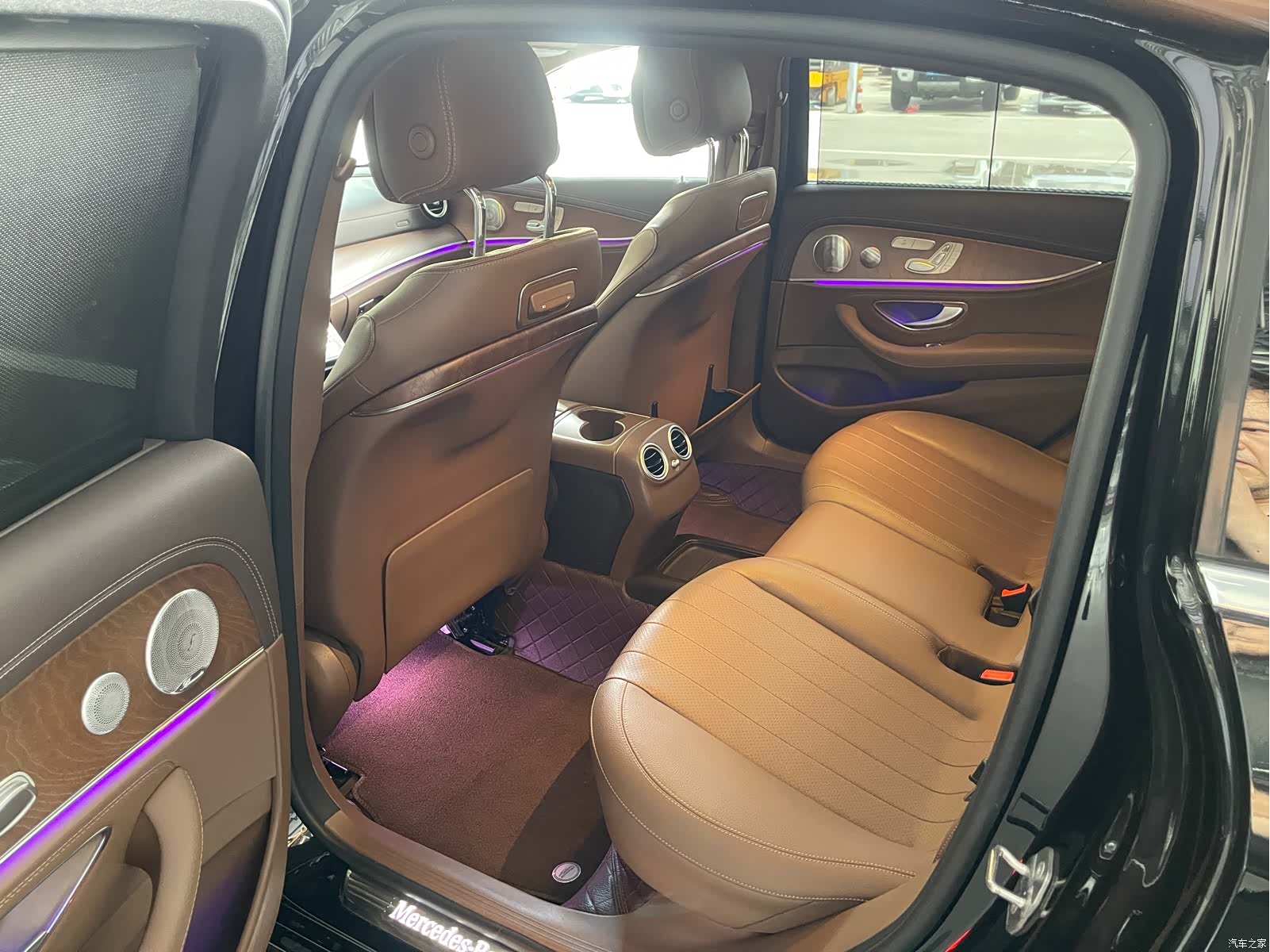 Mercedes-Benz E-Class, 2020 18