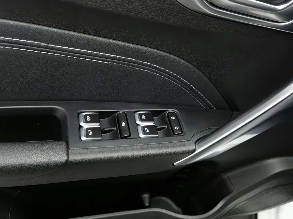 Geely X3, 2020 9