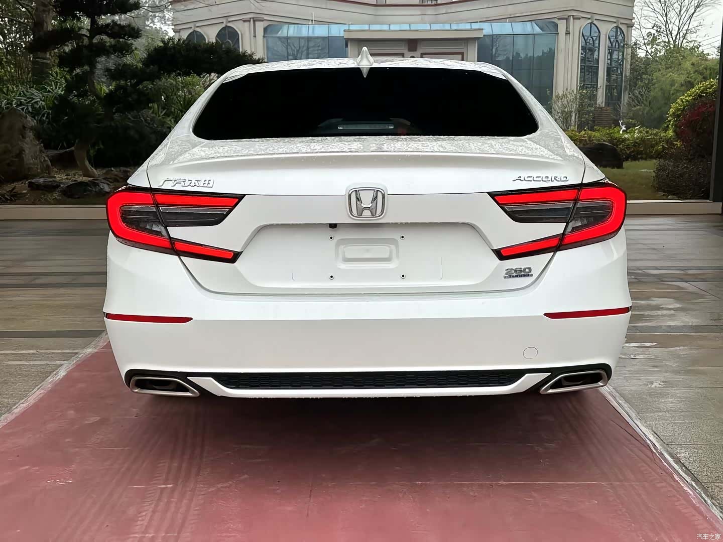 Honda Accord, 2022 9