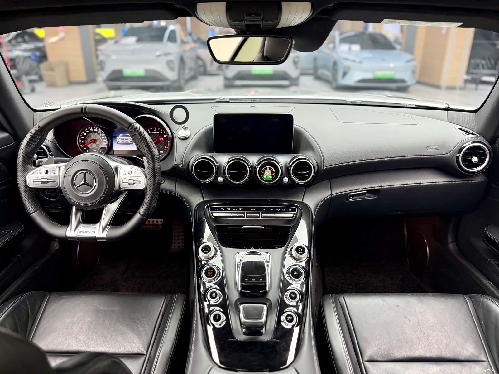 MG AMG, 2016 13