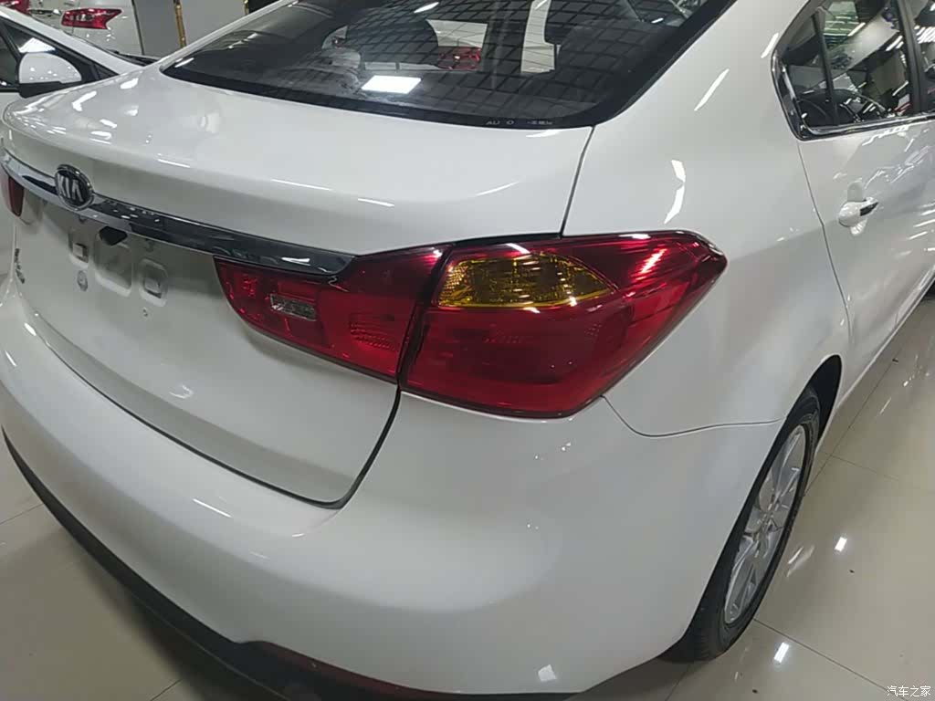 Kia K3, 2016 8