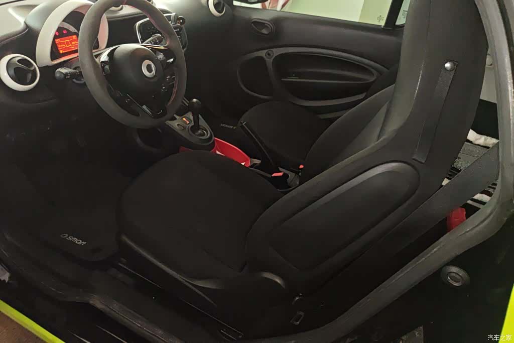 Smart Fortwo, 2017 11