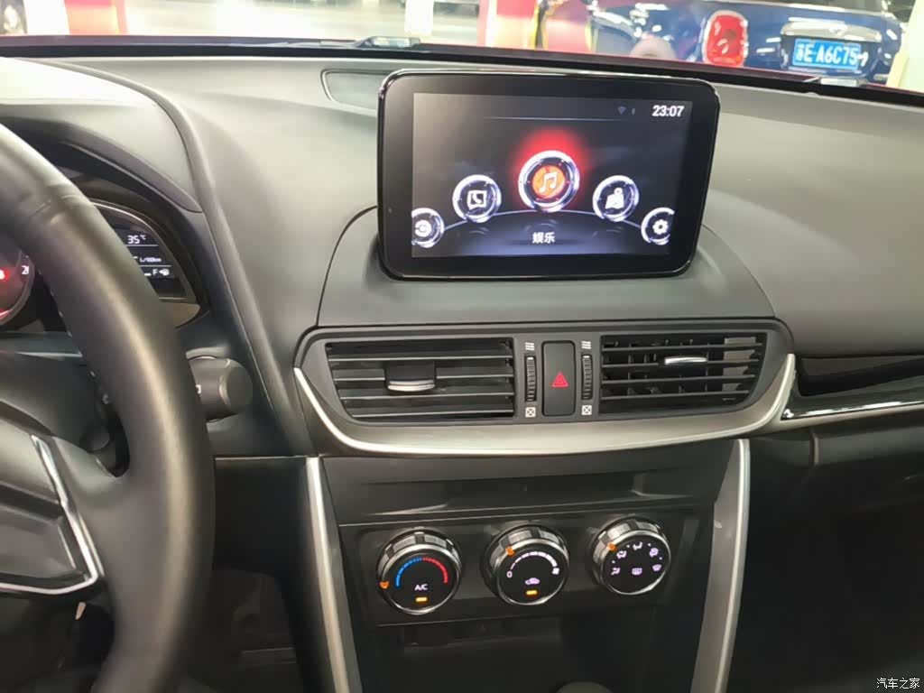 Mazda CX-4, 2018 13