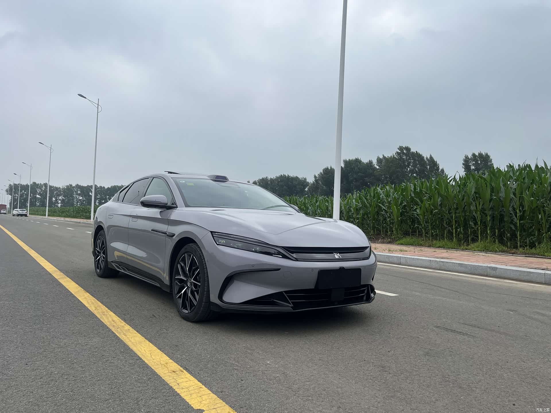 BYD Han, 2025 4