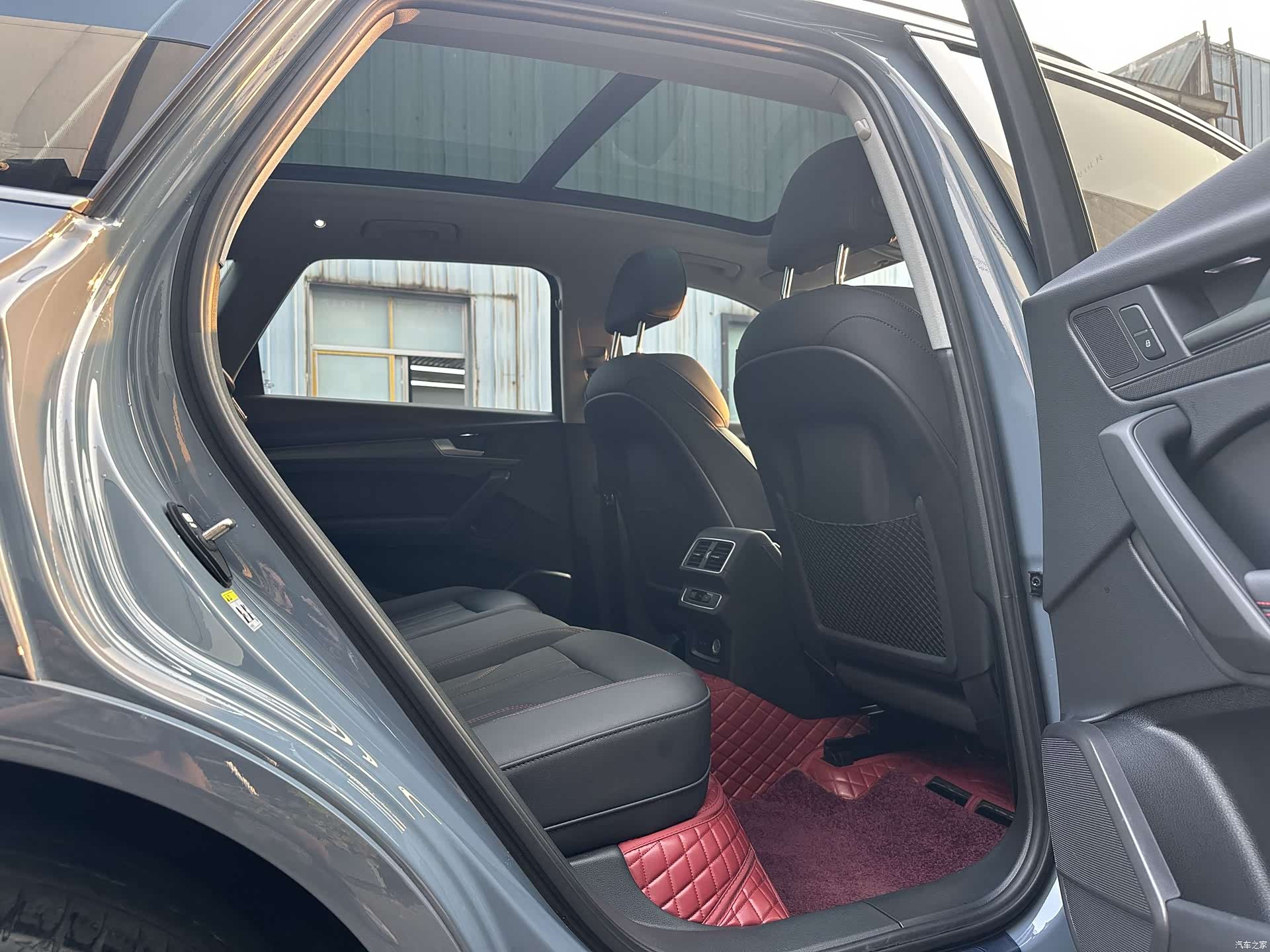 Audi Q5L, 2023 11