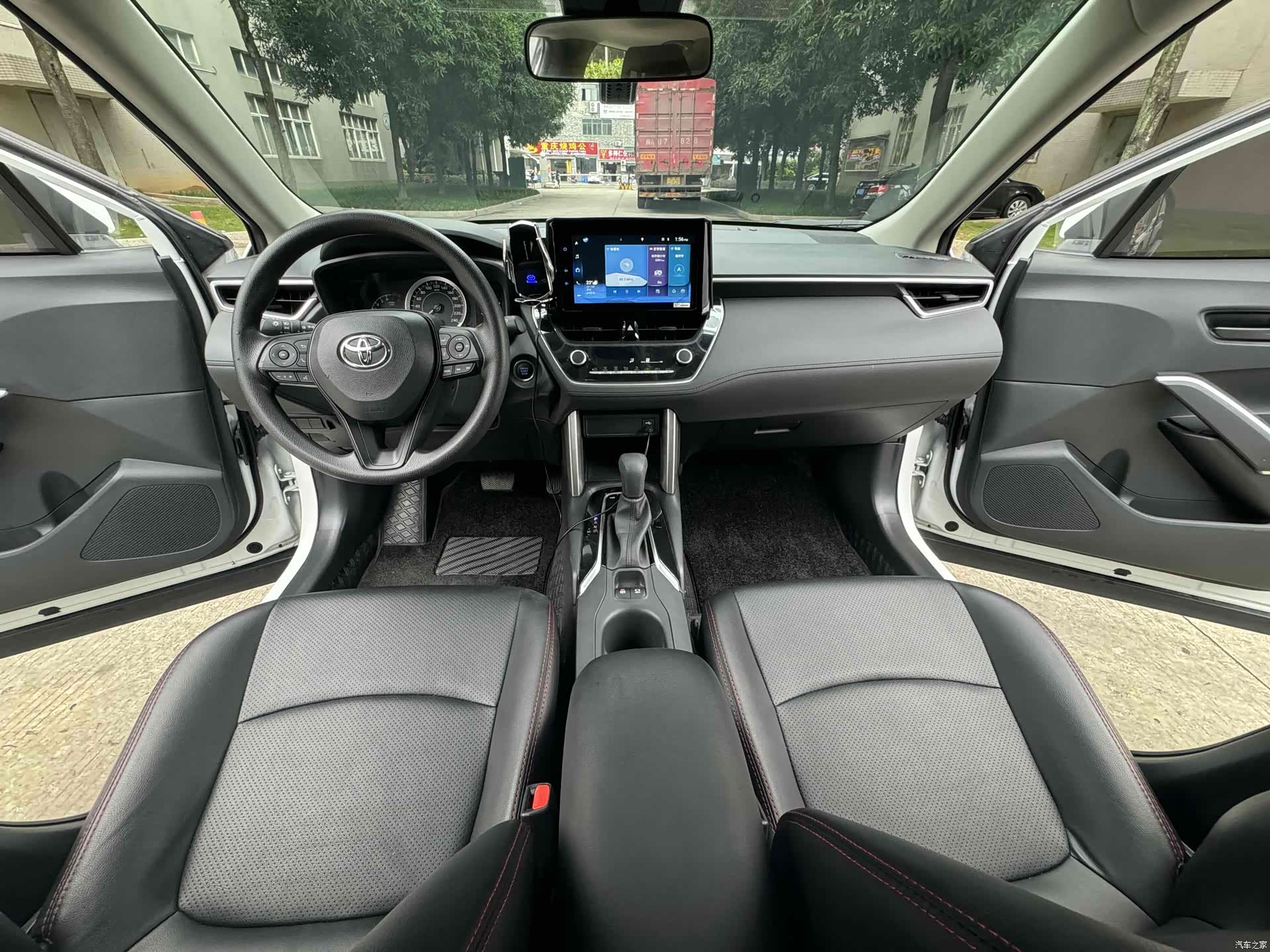 Toyota Corolla, 2023 7
