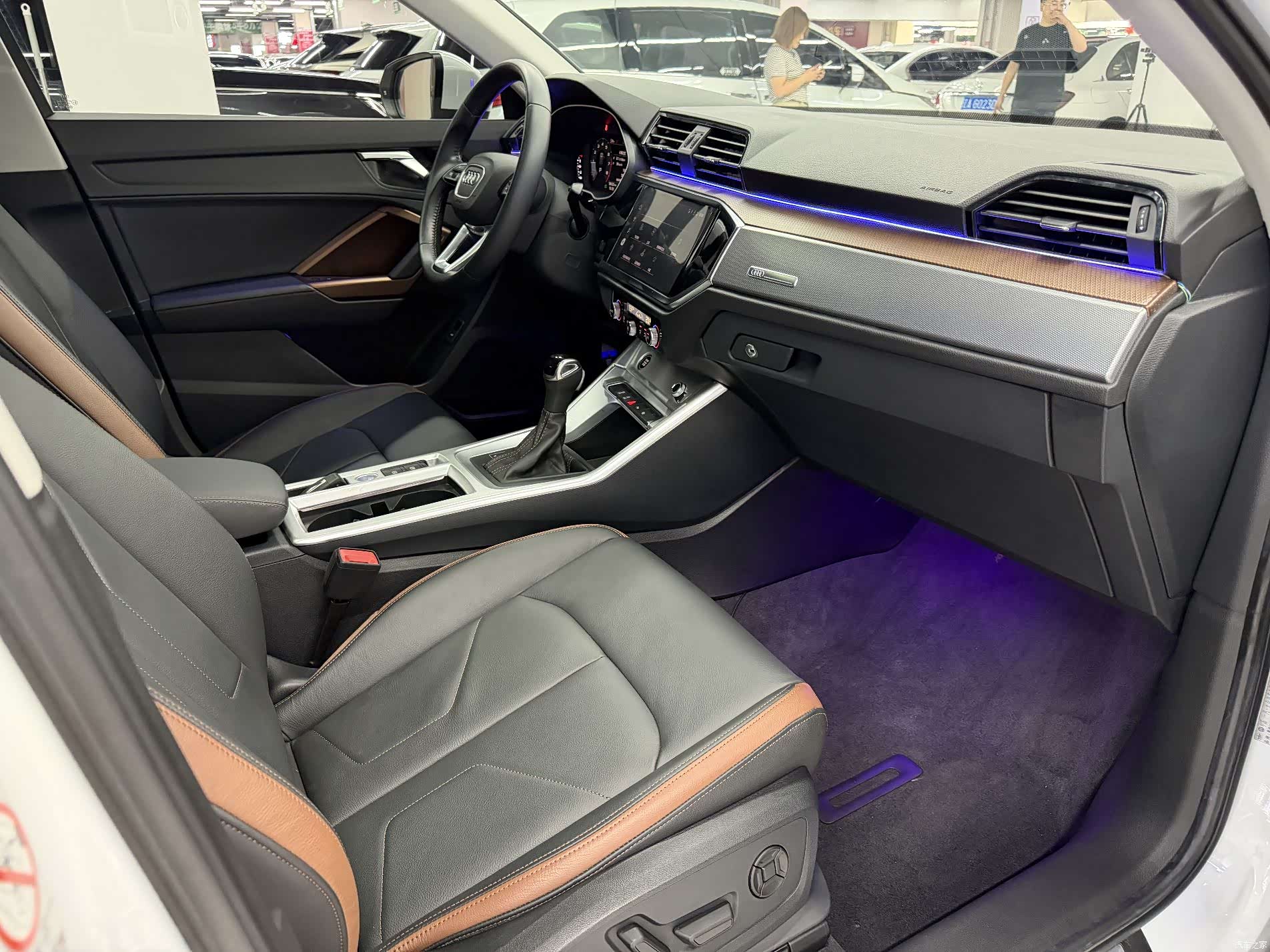 Audi Q3, 2021 6