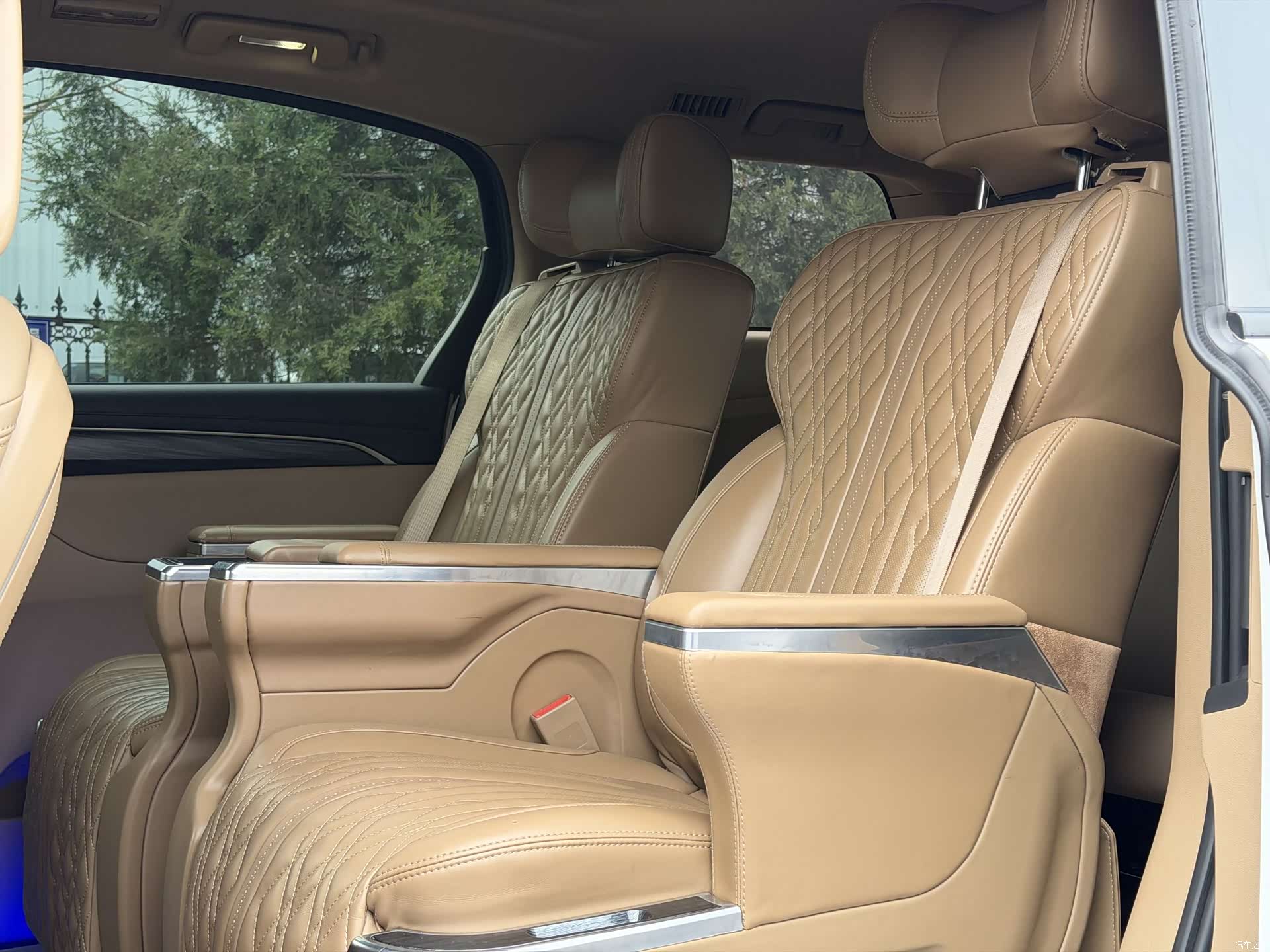 Buick GL8, 2020 20