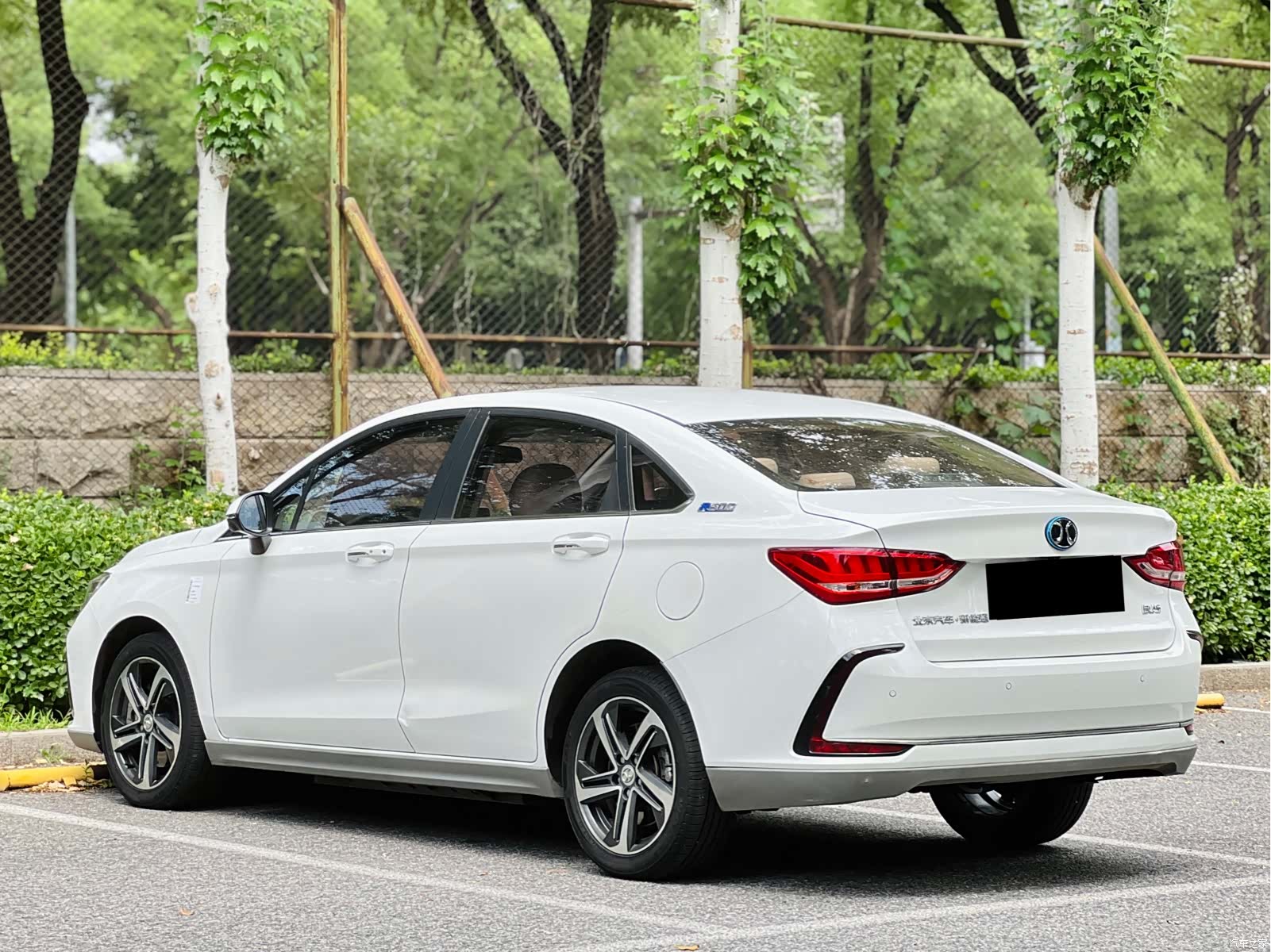 BAIC EU5, 2019 17