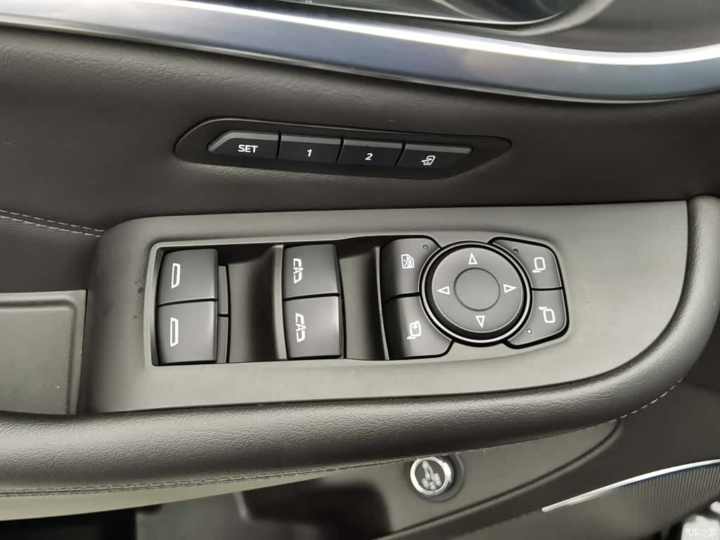 Buick Enclave, 2021 9