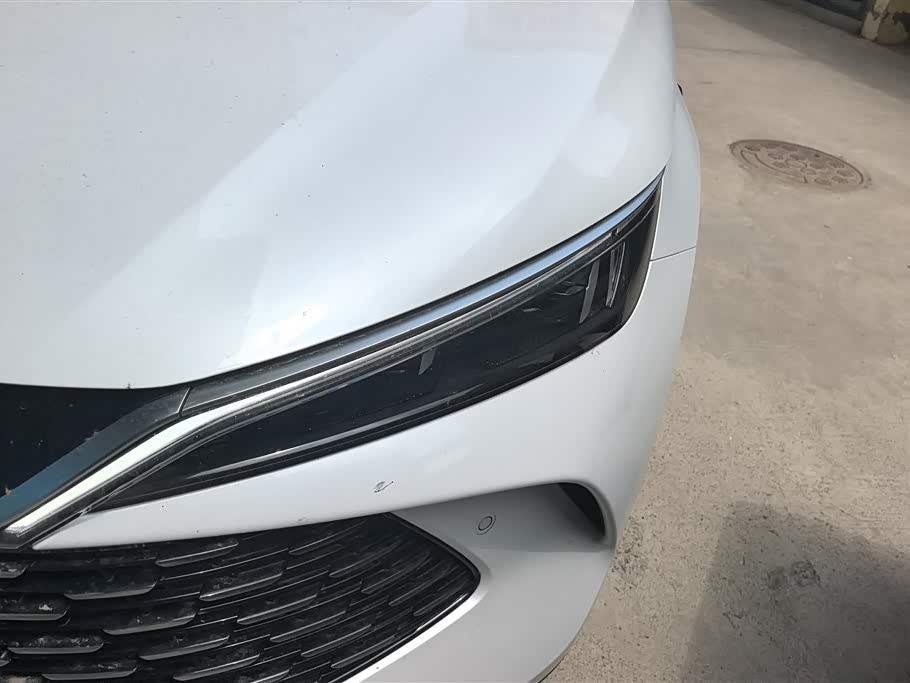 BYD Qin L BYD Qin L