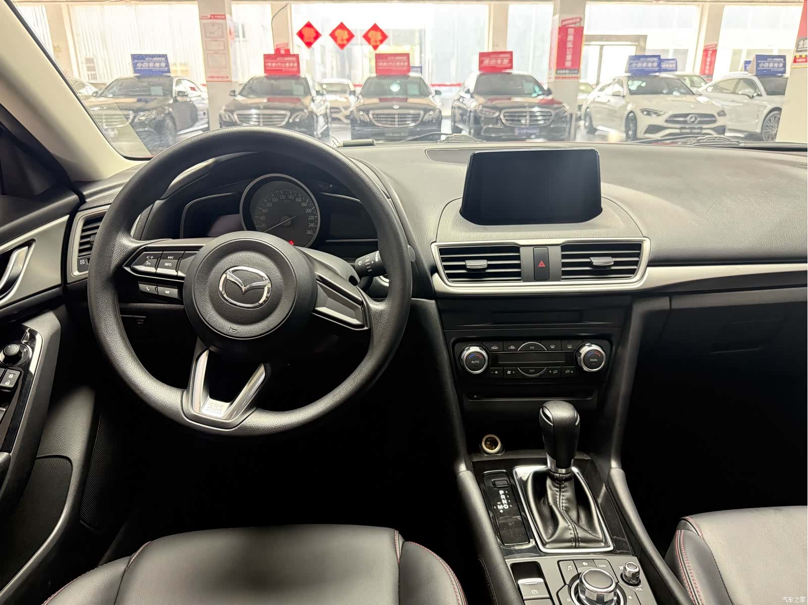 Mazda Mazda3, 2018 16