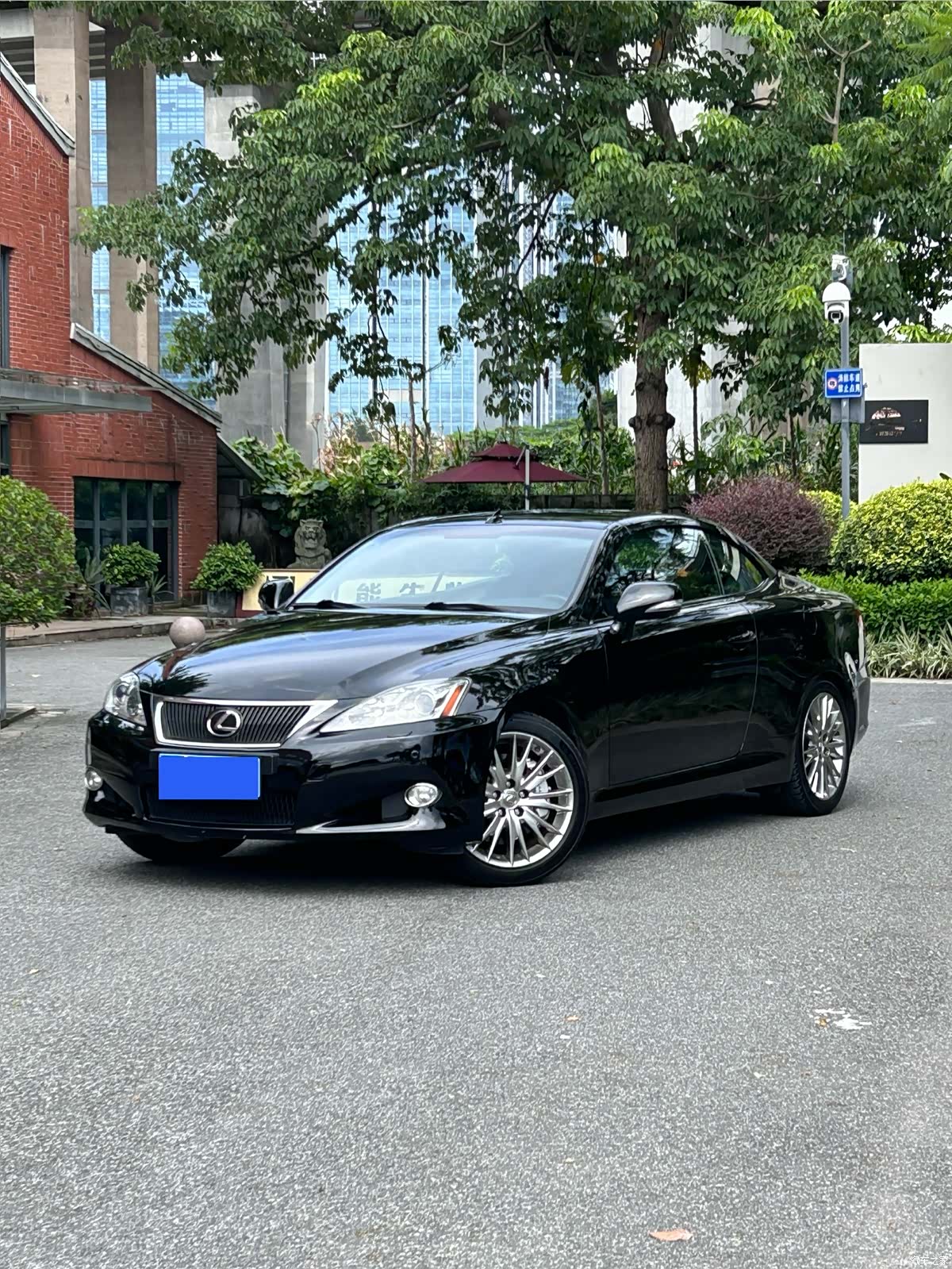 Lexus IS, 2010 1