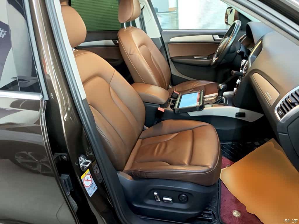 Audi Q5, 2017 25