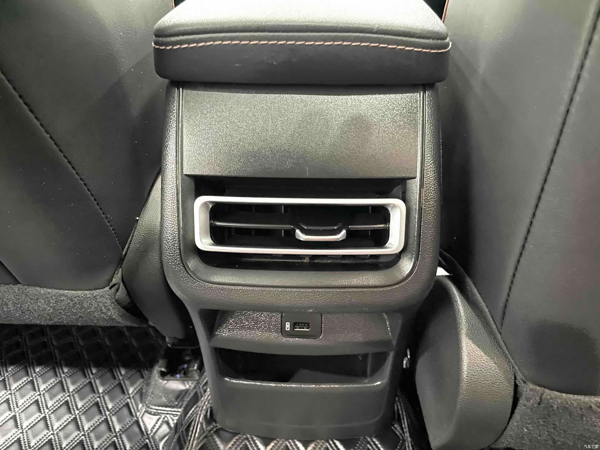 Changan Eado, 2022 10