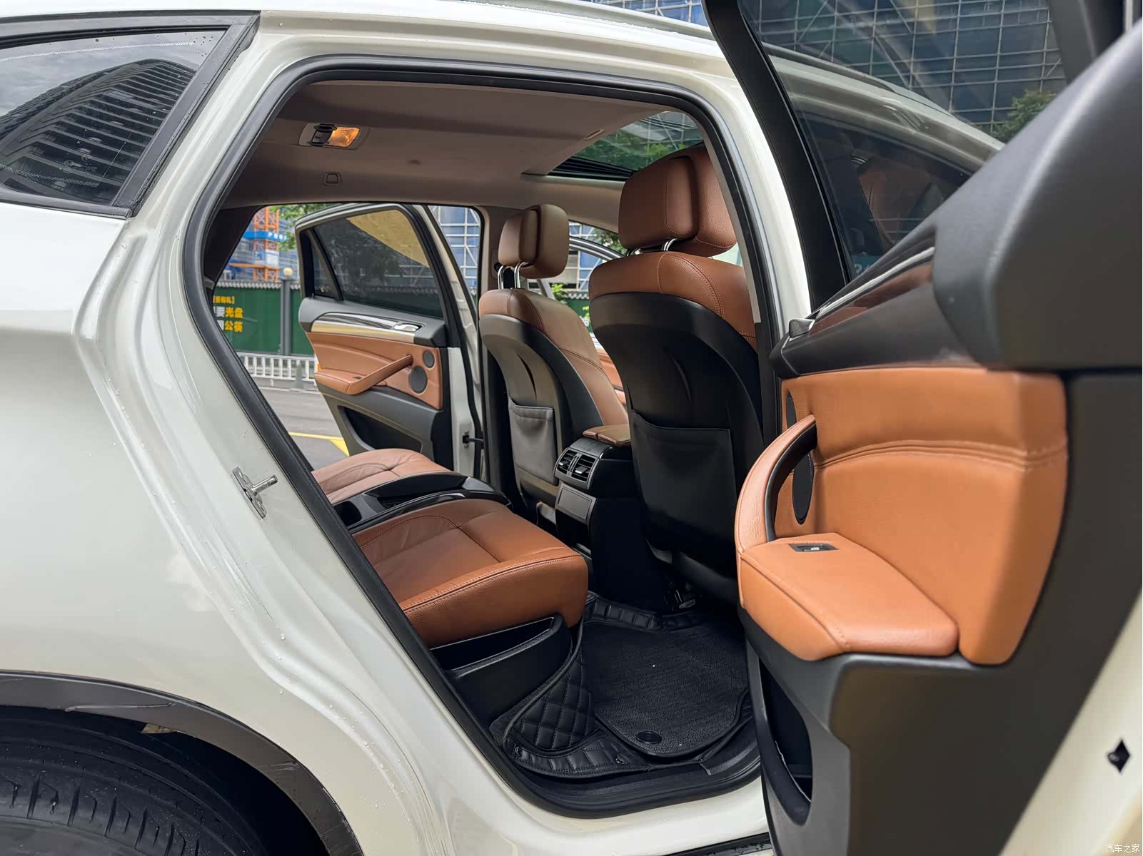 BMW X6, 2012 15