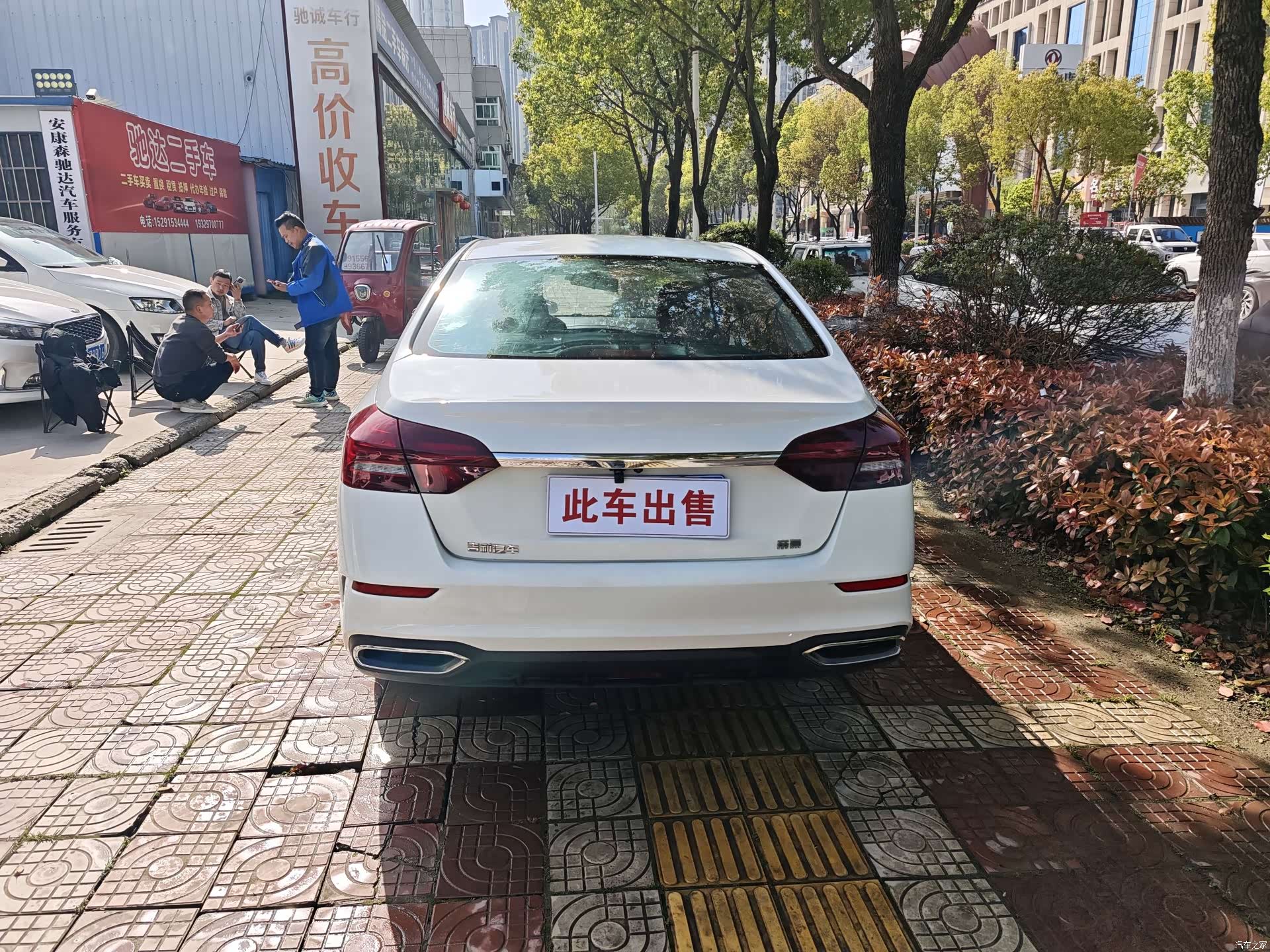 Geely Emgrand, 2022 все фото