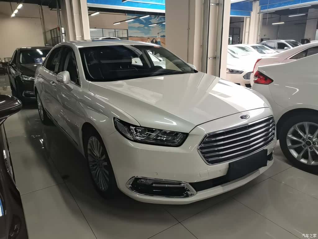 Ford Taurus, 2018 4