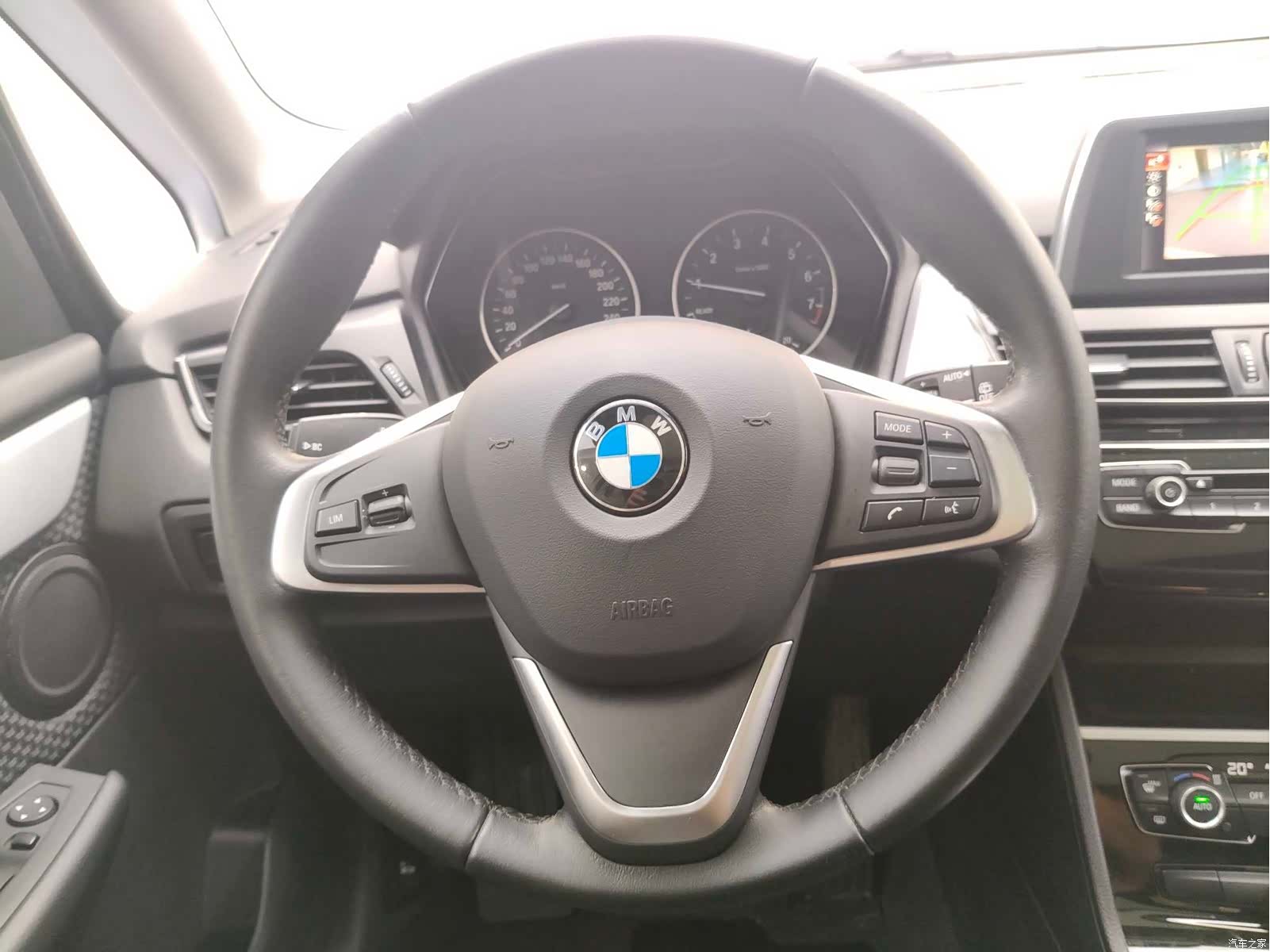 BMW 2 Series, 2017 12