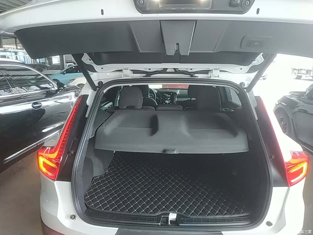 Volvo XC40, 2021 19