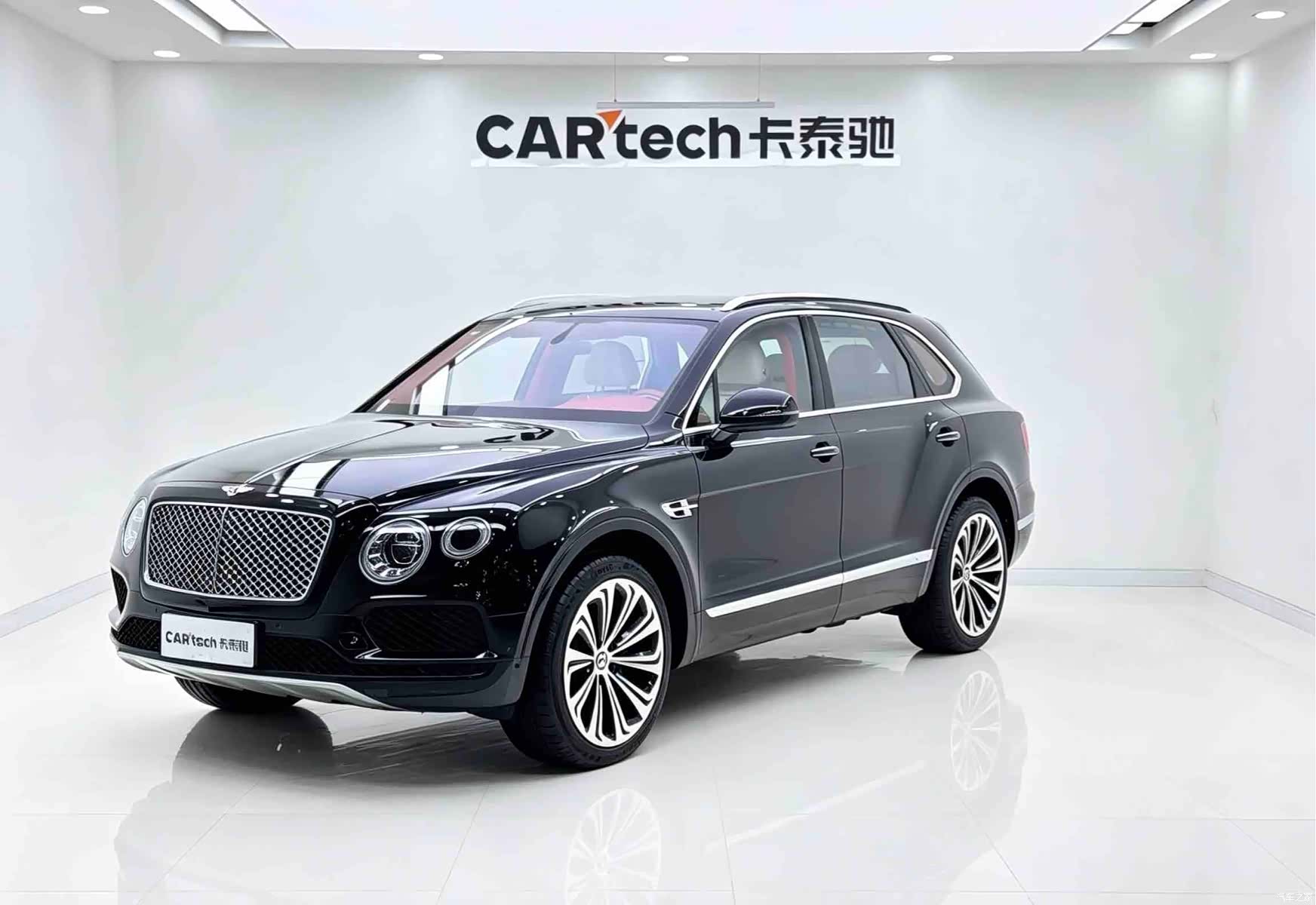 Bentley Bentayga, 2017 1