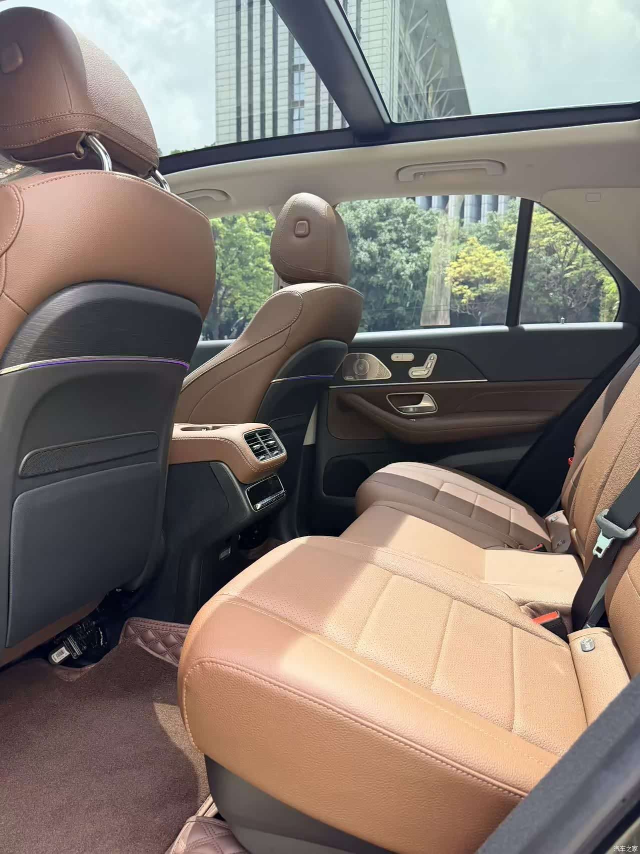 Mercedes-Benz GLE, 2024 8