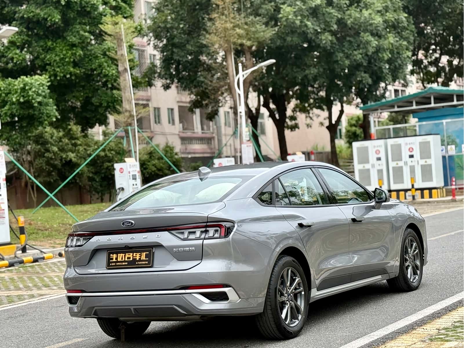 Ford Mondeo, 2025 7