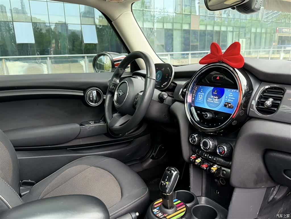 Mini ONE, 2024 13
