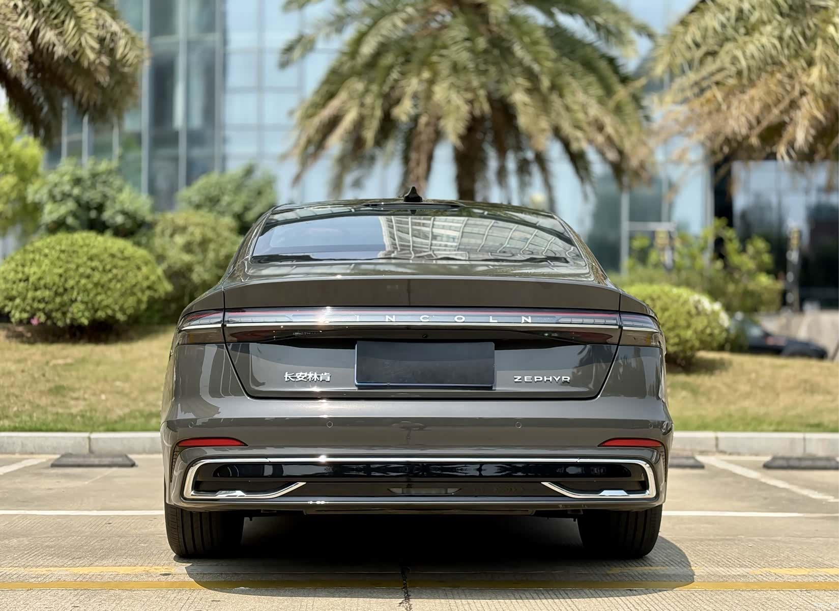 Lincoln Z, 2024 18