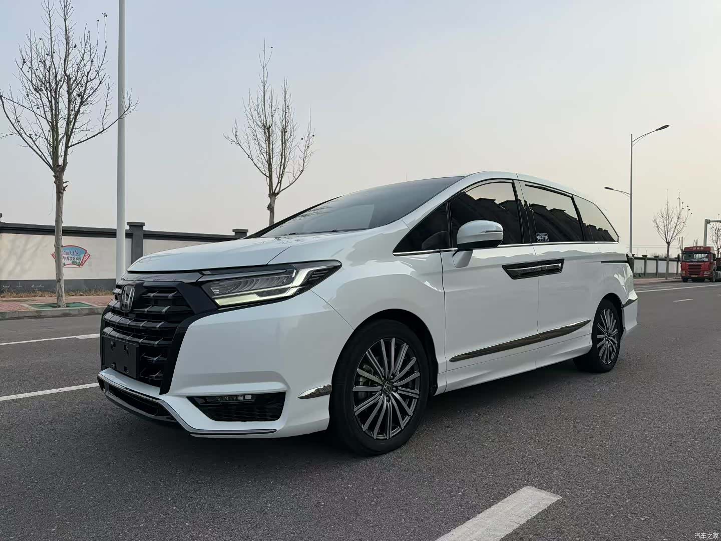 Honda Elysion, 2023 1