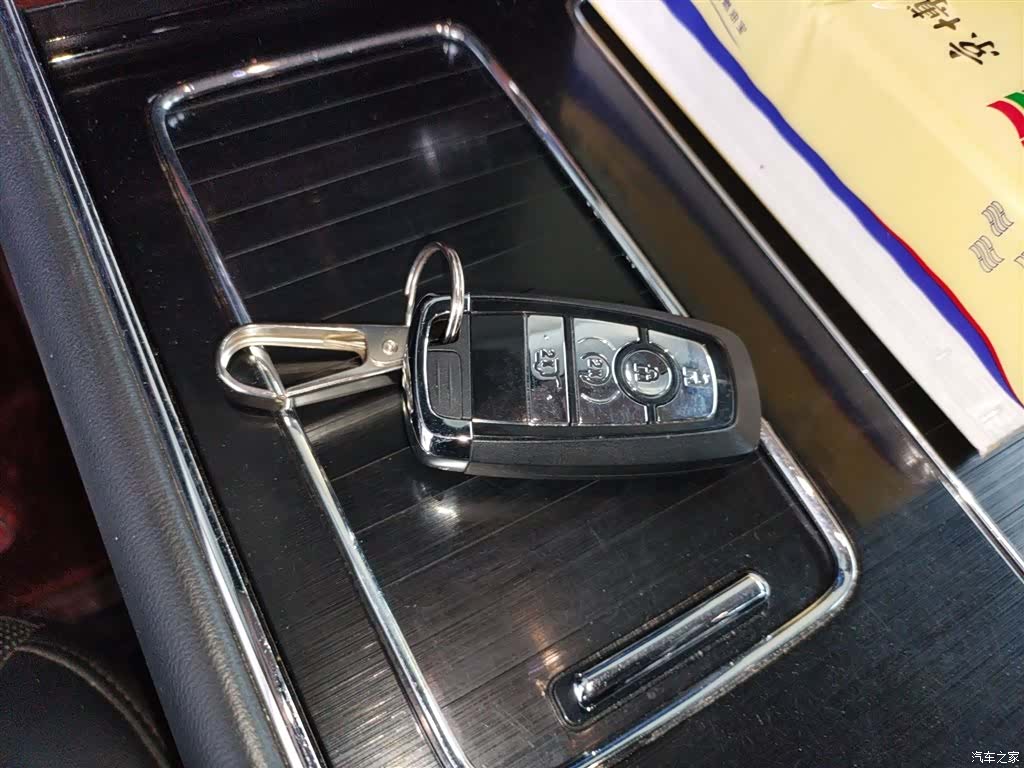 Lincoln Aviator, 2022 9