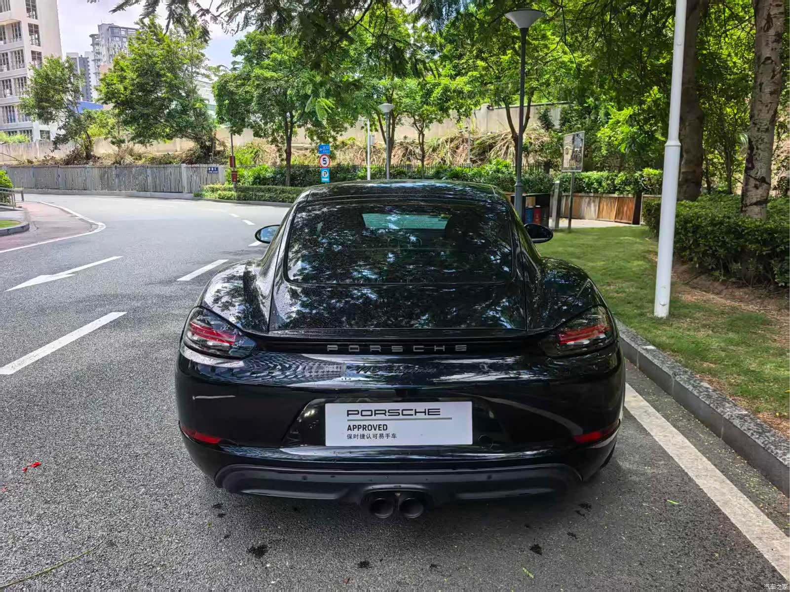 Porsche Cayman, 2024 11