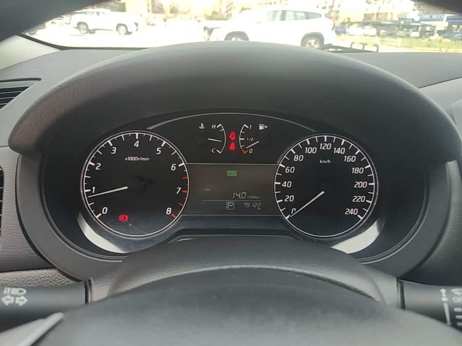 Nissan Tiida 2019, фото 12