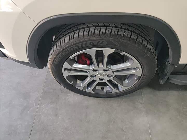 BAIC shen bao X35 2016 1.5L МКПП Luxury