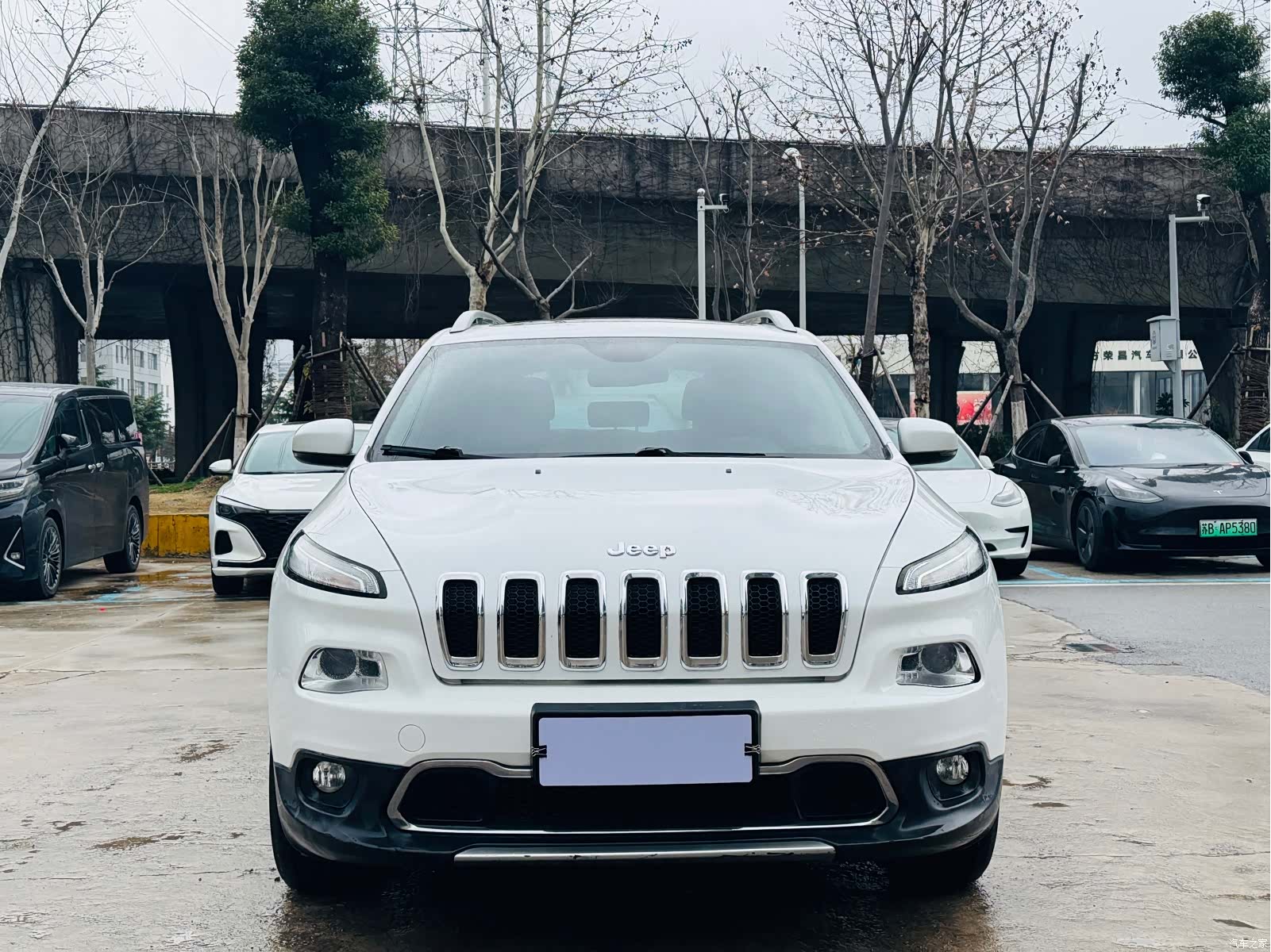 Jeep Cherokee, 2018 2