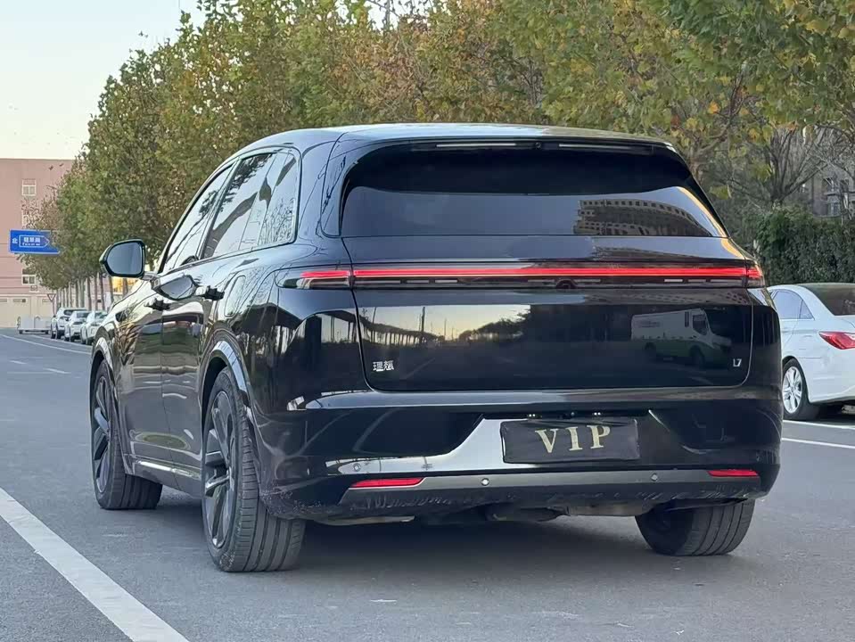 Li Auto Ideal L7
