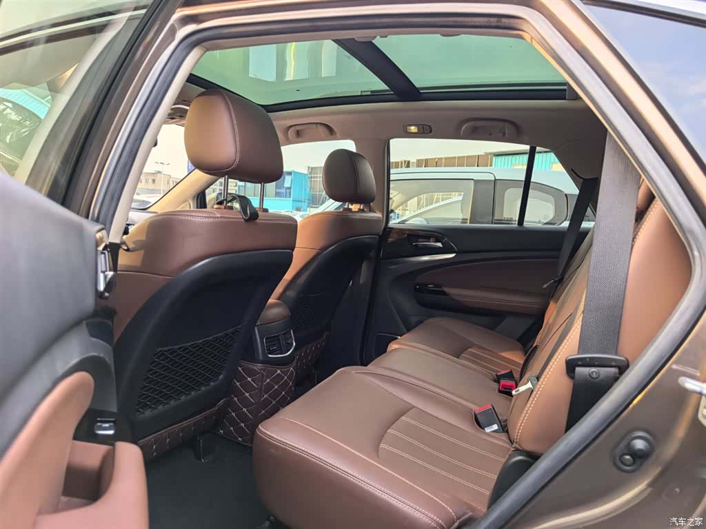 BYD Tang, 2017 10